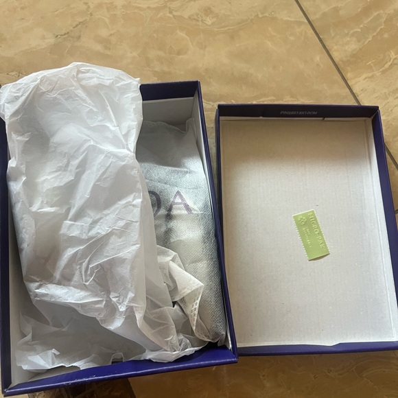 Black Heels - Picture 13 of 13